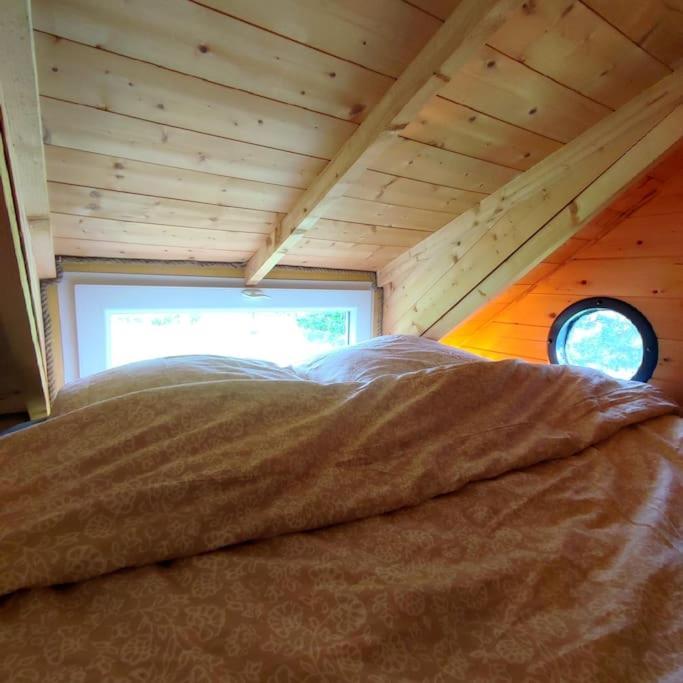 Nuit Insolite En Tiny House Questembert Екстер'єр фото